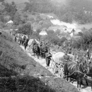 Magyar honvédek Erdélyben, 1940 (Forrás: Fortepan)
